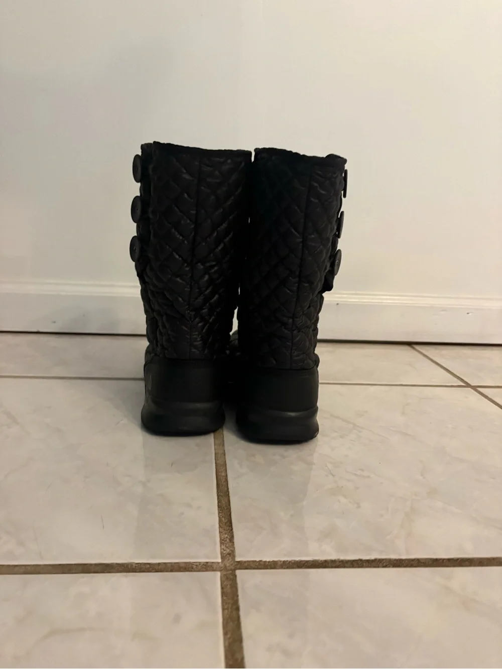 The North Face Women's Quilted Button-Accent Winter Boots - Black